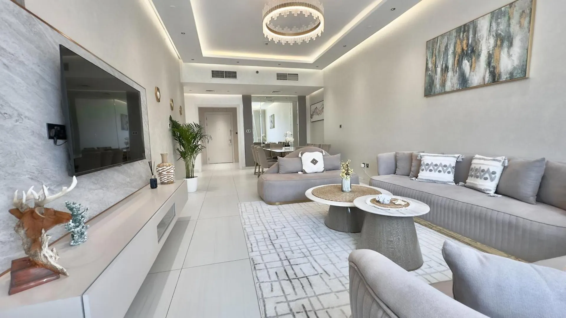 Spacious 3Br And Maid Room, Balcony & City Views By Bhavan Vacation Homes Dubai